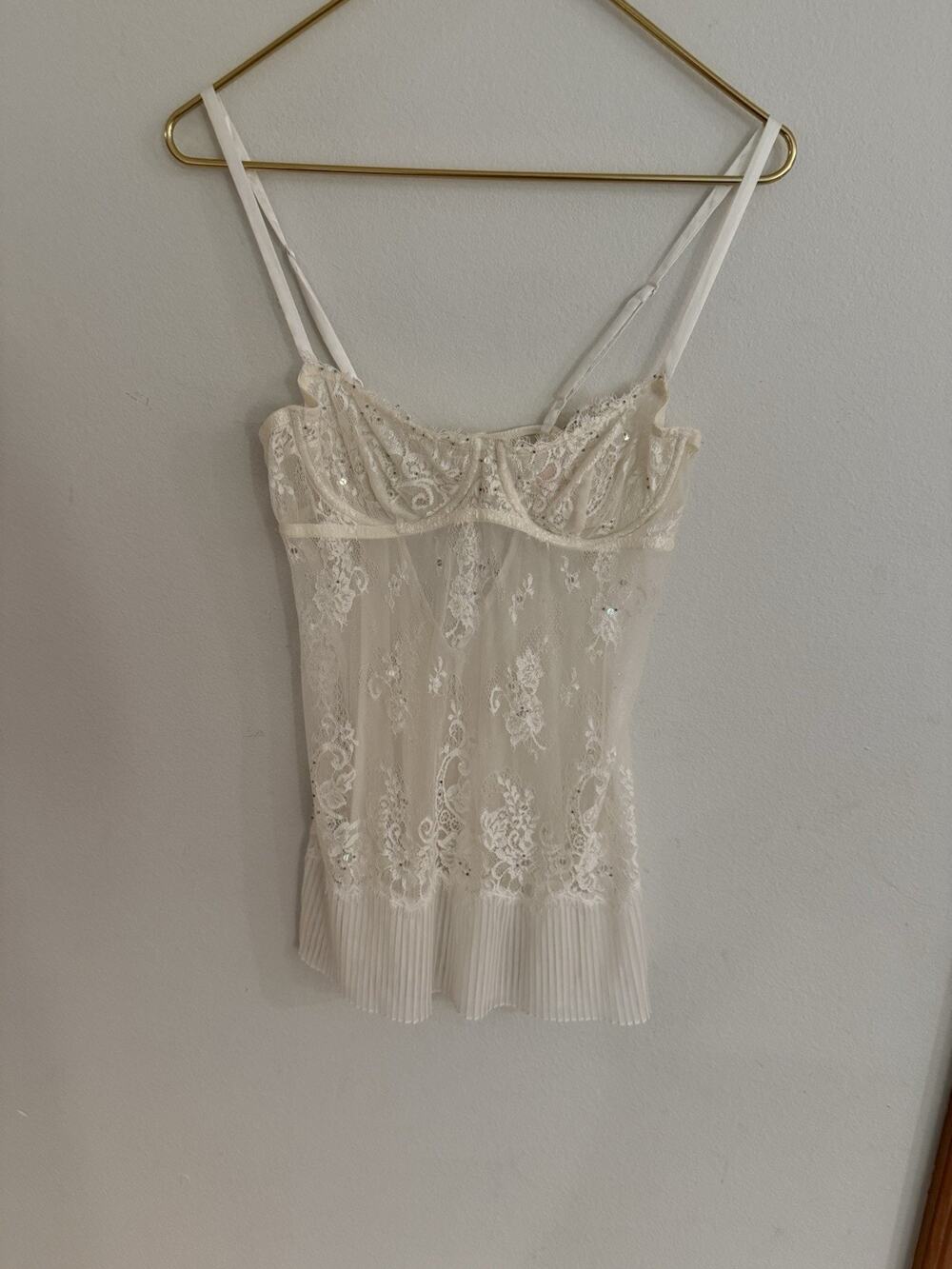 Vintage Y2K Victoria’s Secret Ivory Bridal Lace Cami M Underwire Sequin Medium